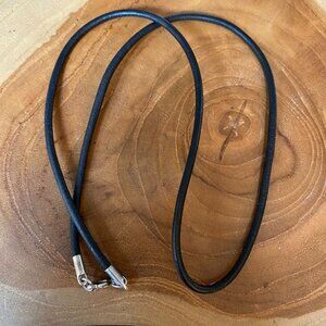 RETIRED James Avery black necklace, 21”
